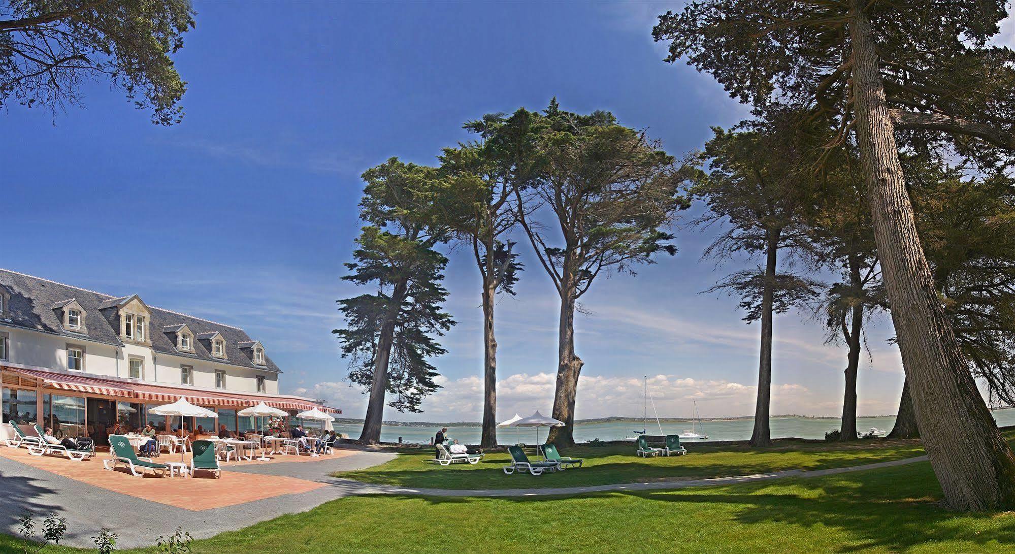 Hotel De Pen Bron 르크로아시 외부 사진